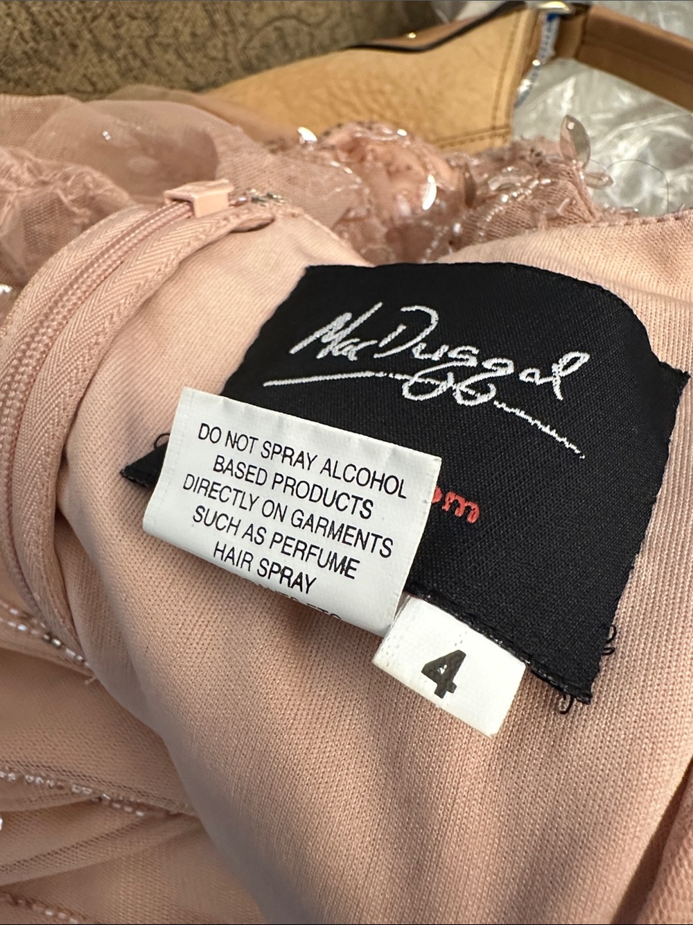 💜#39 BNWT MAC DUGGAL Embellished Blush V-Neck Evening Gown 35109 - Picture 9 of 9